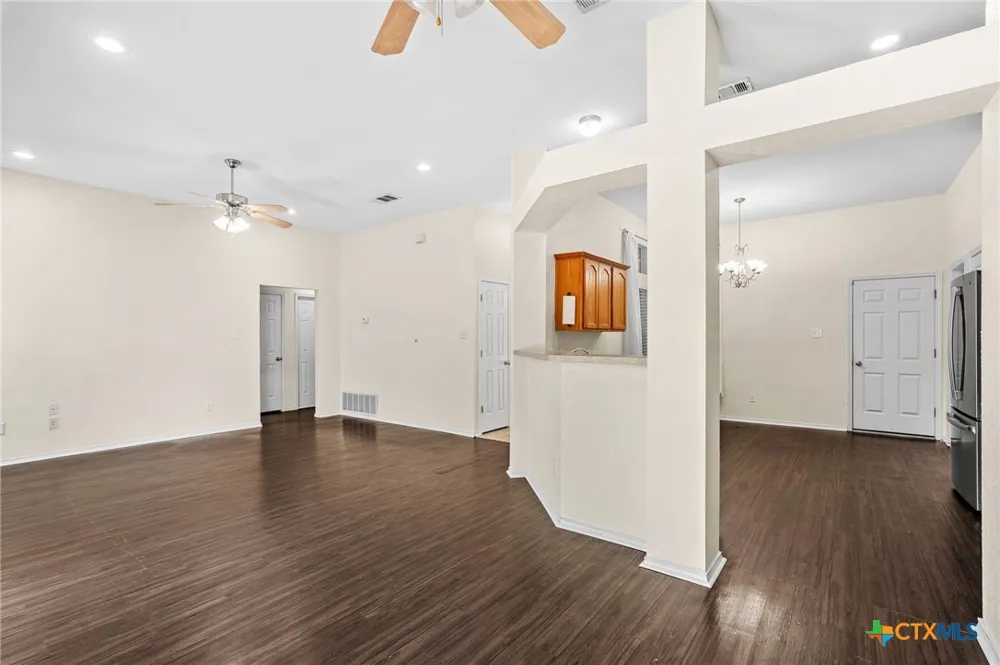 1203 Woodhollow Drive Temple, TX 76502