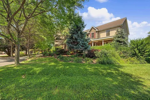 1 Barr Ct