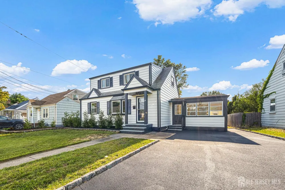 24 Morgan Drive Edison, NJ 08817