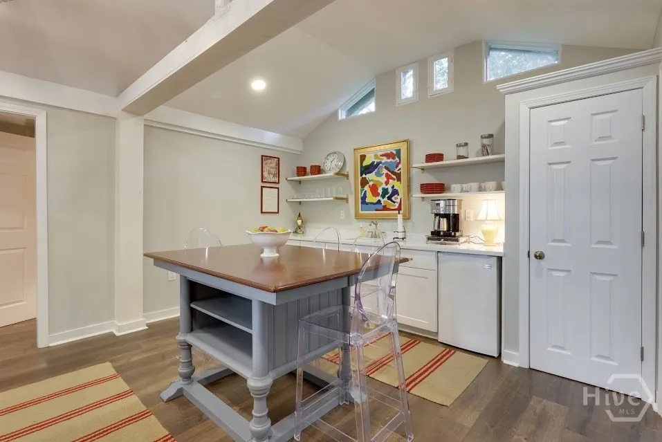 403 Parkway Drive Athens, GA 30606