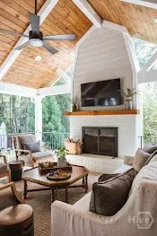 403 Parkway Drive Athens, GA 30606