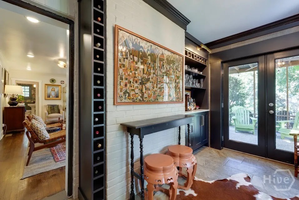 403 Parkway Drive Athens, GA 30606