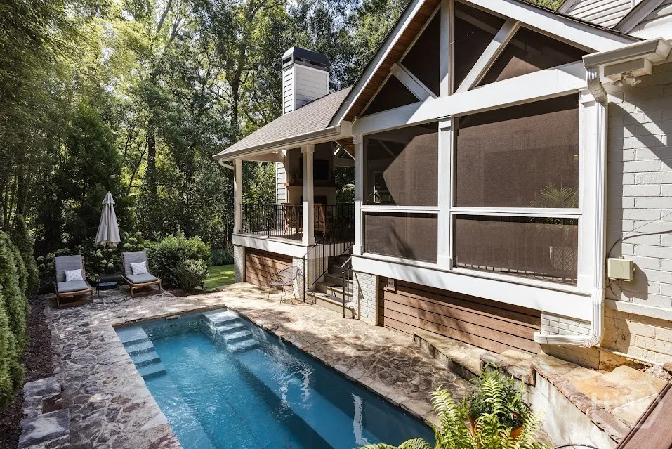403 Parkway Drive Athens, GA 30606