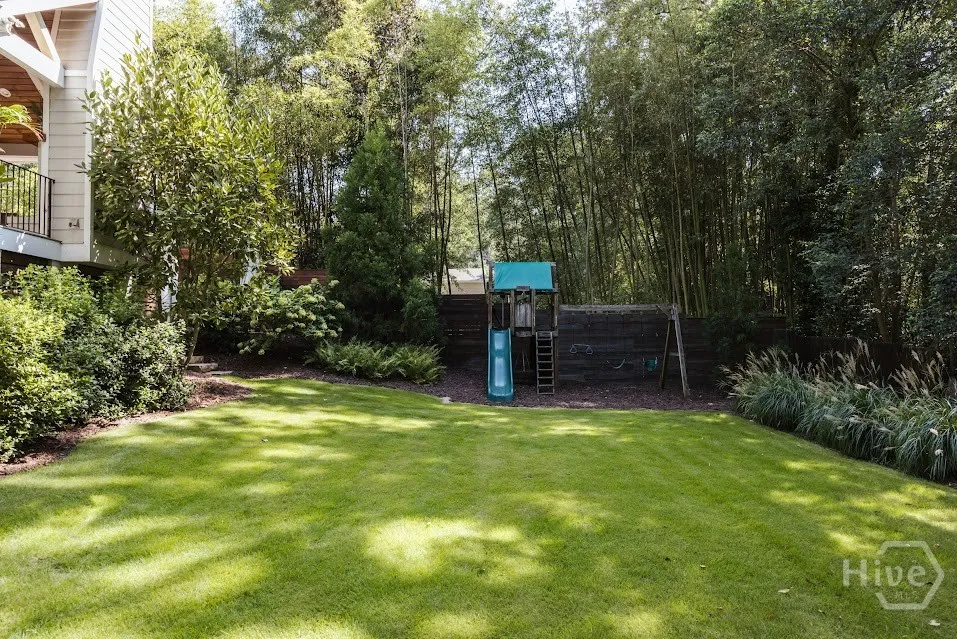 403 Parkway Drive Athens, GA 30606
