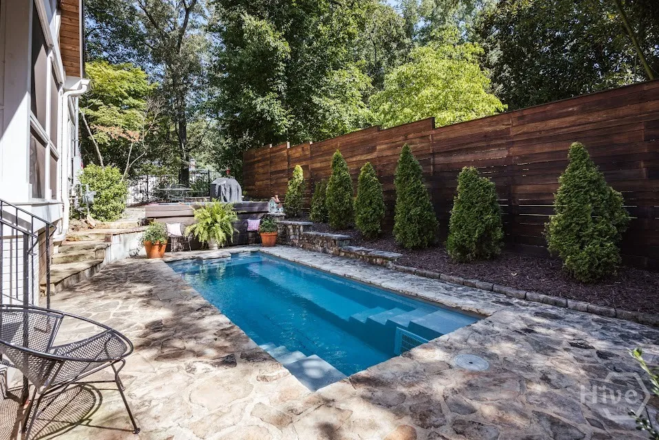 403 Parkway Drive Athens, GA 30606