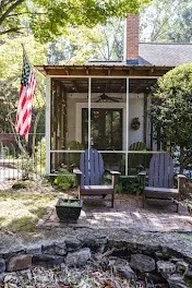 403 Parkway Drive Athens, GA 30606