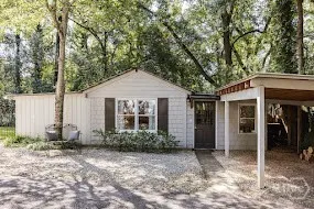 403 Parkway Drive Athens, GA 30606