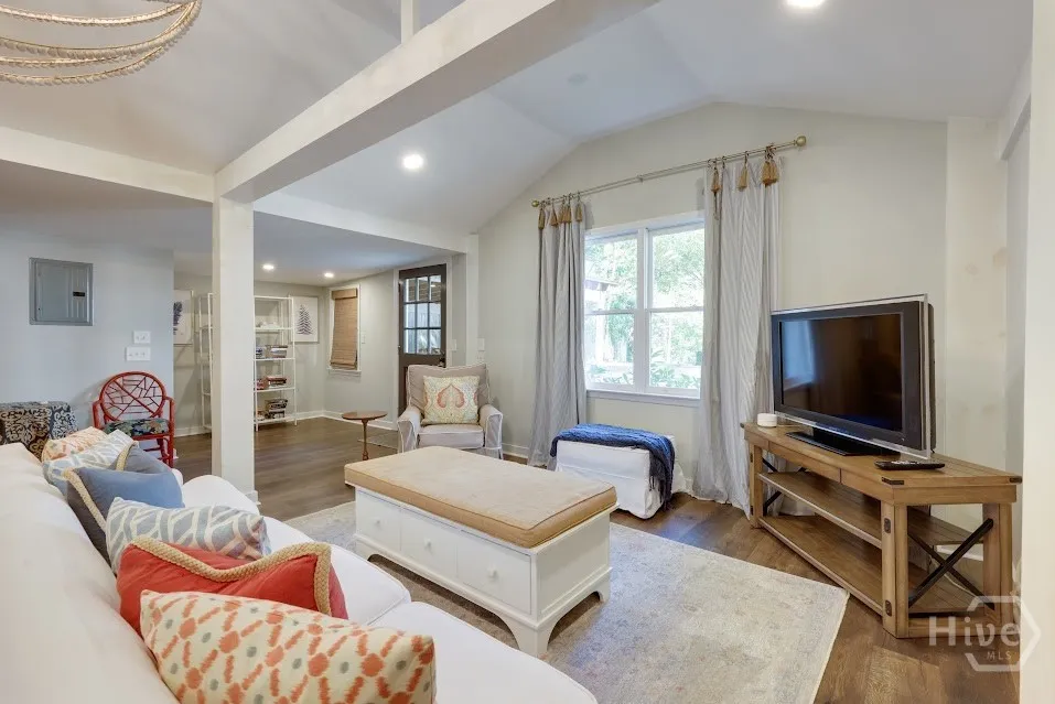 403 Parkway Drive Athens, GA 30606