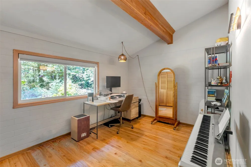 5811 Vickery Avenue E Tacoma, WA 98443