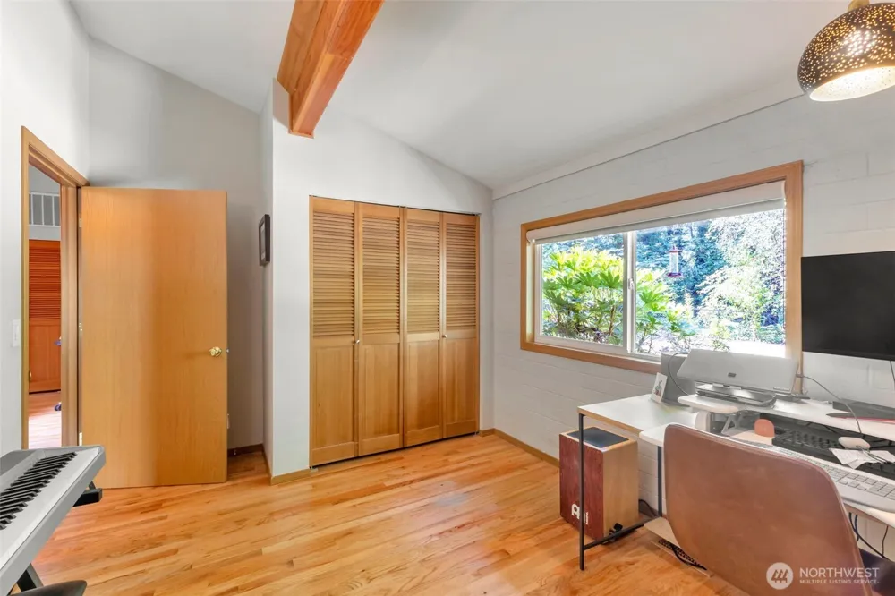 5811 Vickery Avenue E Tacoma, WA 98443
