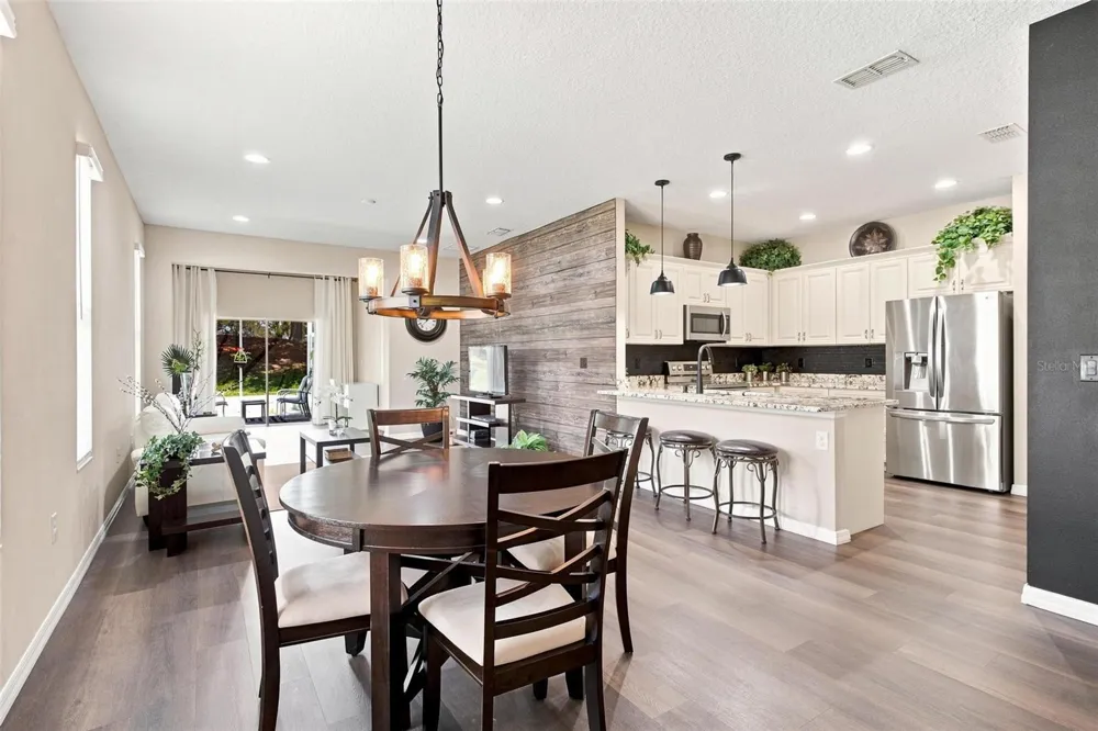 27001 WHITE PLAINS WAY Leesburg, FL 34748