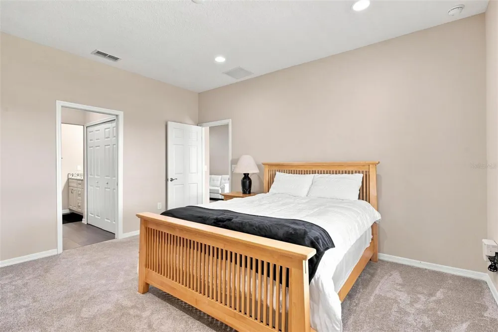 27001 WHITE PLAINS WAY Leesburg, FL 34748