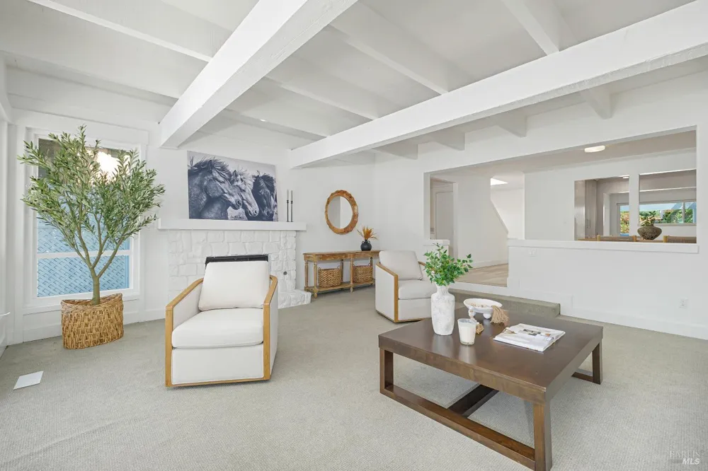 22 Mooring Road San Rafael, CA 94901