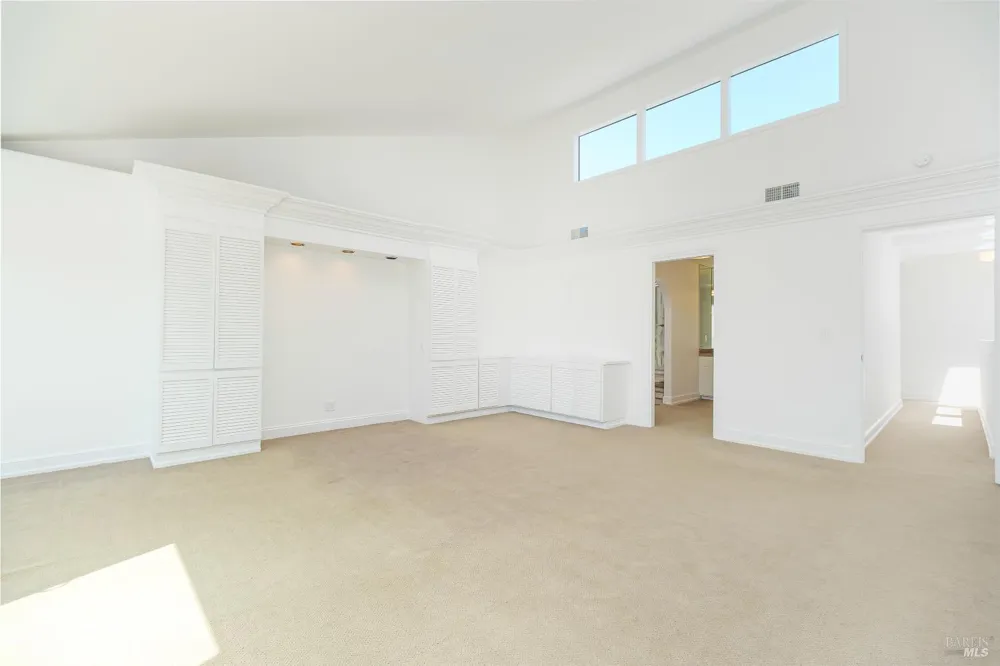 22 Mooring Road San Rafael, CA 94901
