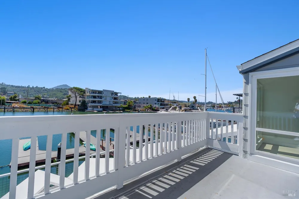 22 Mooring Road San Rafael, CA 94901