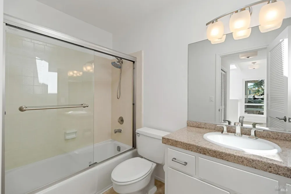 22 Mooring Road San Rafael, CA 94901