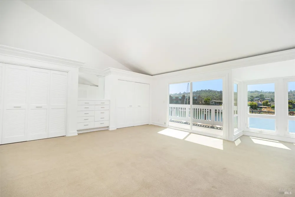 22 Mooring Road San Rafael, CA 94901