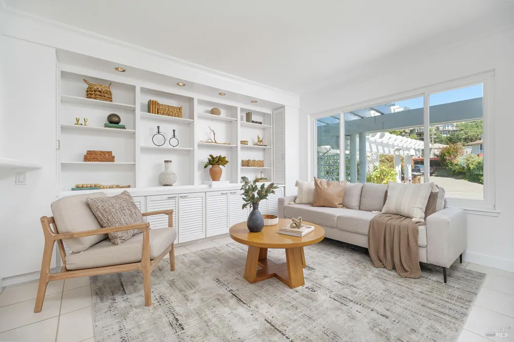 22 Mooring Road San Rafael, CA 94901