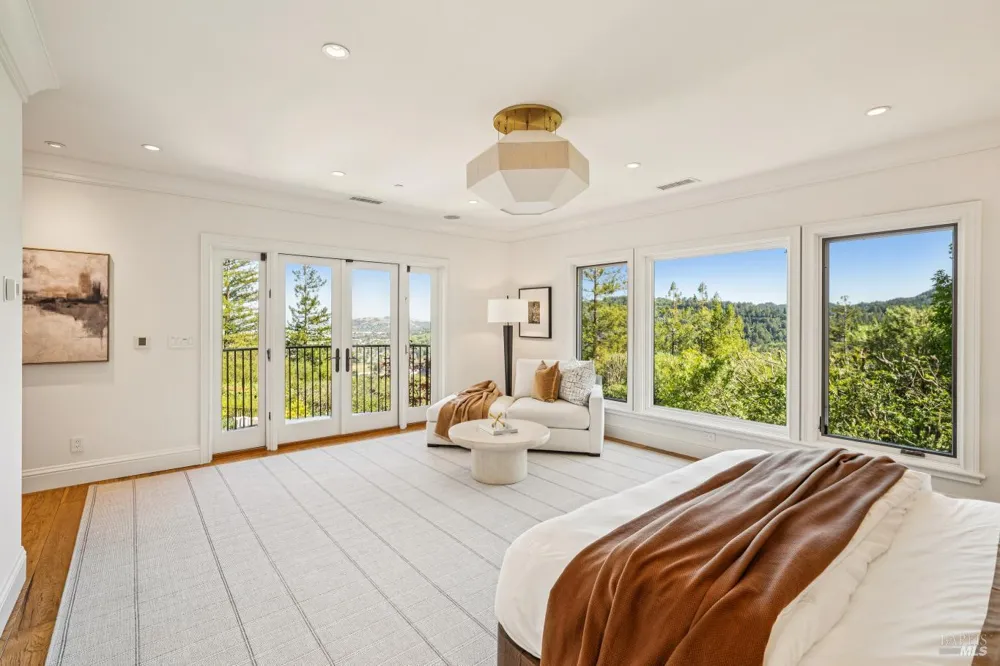 65 Rock Road Kentfield, CA 94904