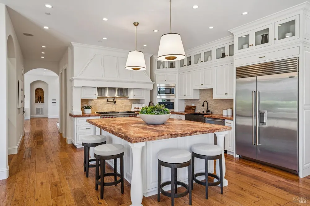 65 Rock Road Kentfield, CA 94904