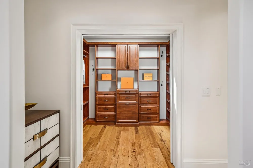 65 Rock Road Kentfield, CA 94904