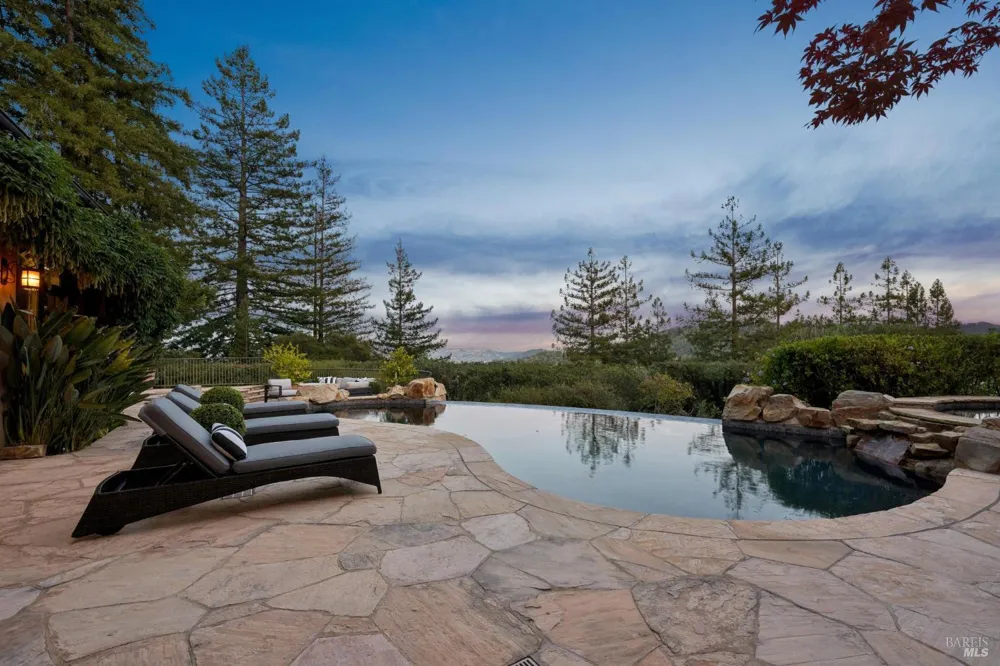 65 Rock Road Kentfield, CA 94904