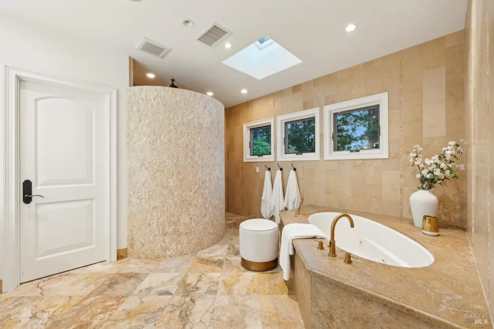 65 Rock Road Kentfield, CA 94904