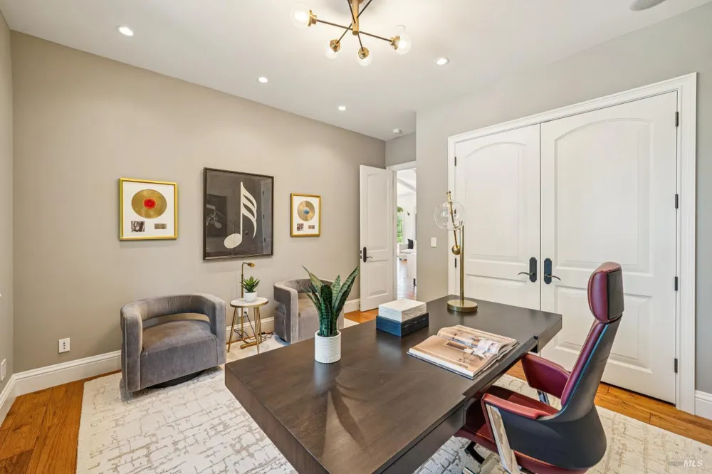 65 Rock Road Kentfield, CA 94904