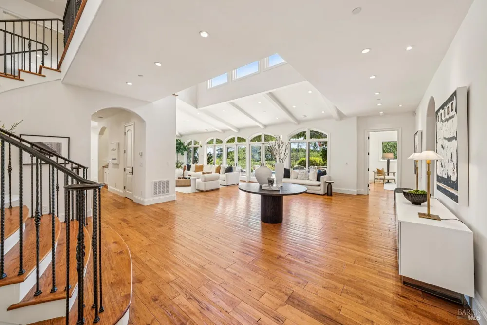 65 Rock Road Kentfield, CA 94904
