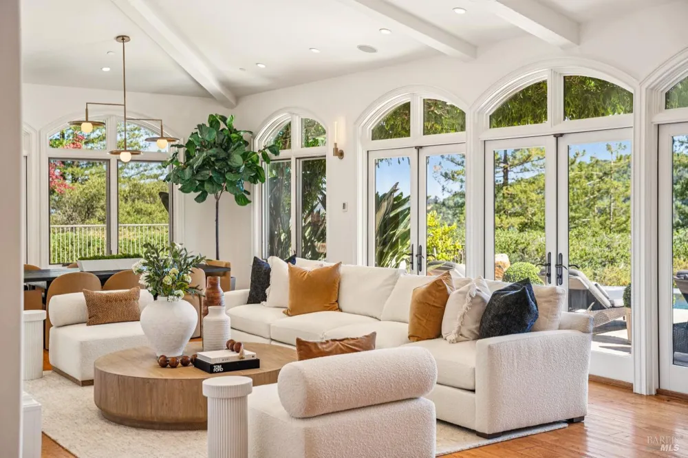 65 Rock Road Kentfield, CA 94904
