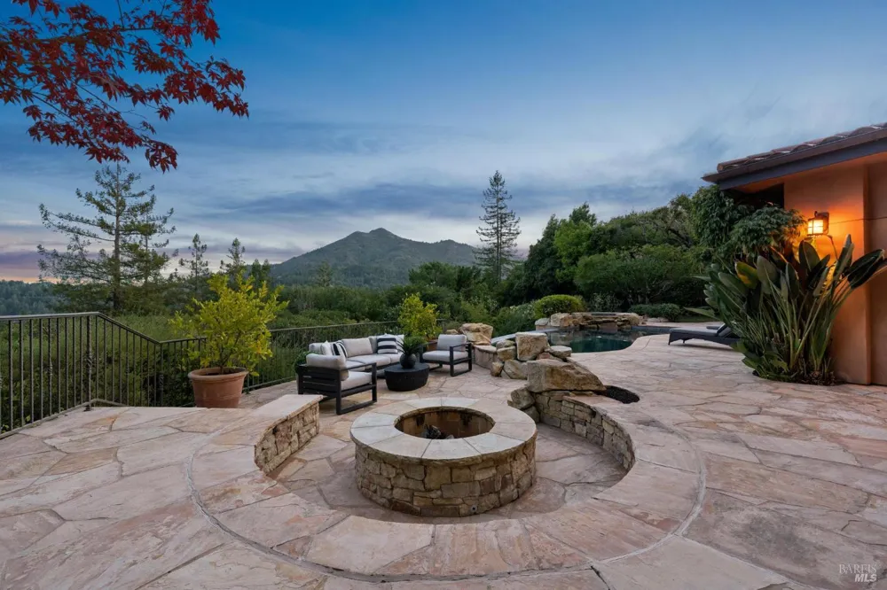 65 Rock Road Kentfield, CA 94904