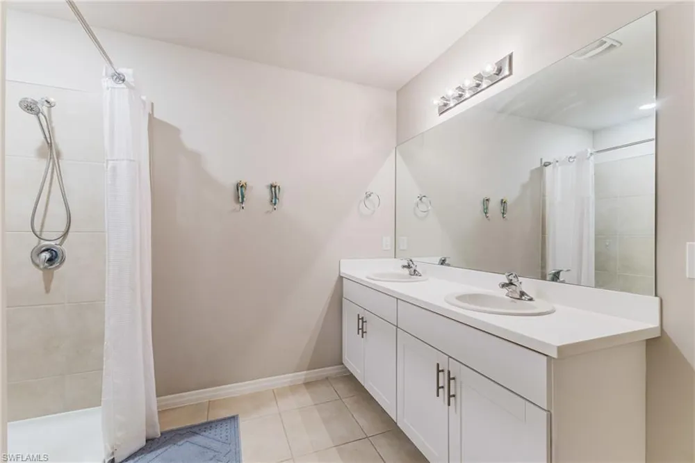 8908 Cascade Price Circle North Fort Myers, FL 33917