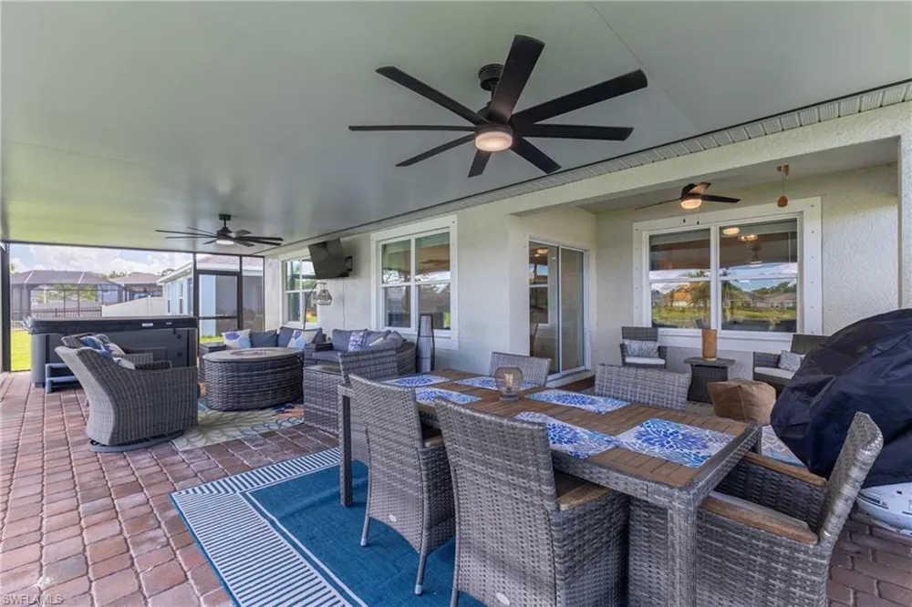 8908 Cascade Price Circle North Fort Myers, FL 33917