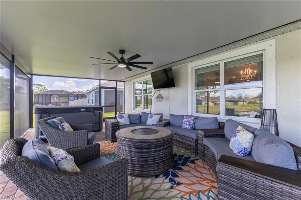 8908 Cascade Price Circle North Fort Myers, FL 33917