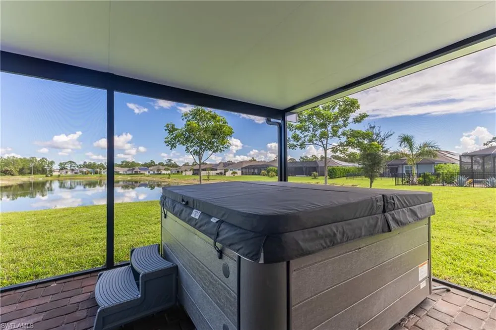 8908 Cascade Price Circle North Fort Myers, FL 33917