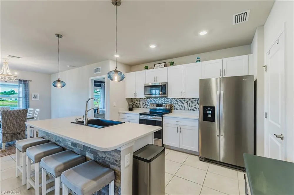 8908 Cascade Price Circle North Fort Myers, FL 33917