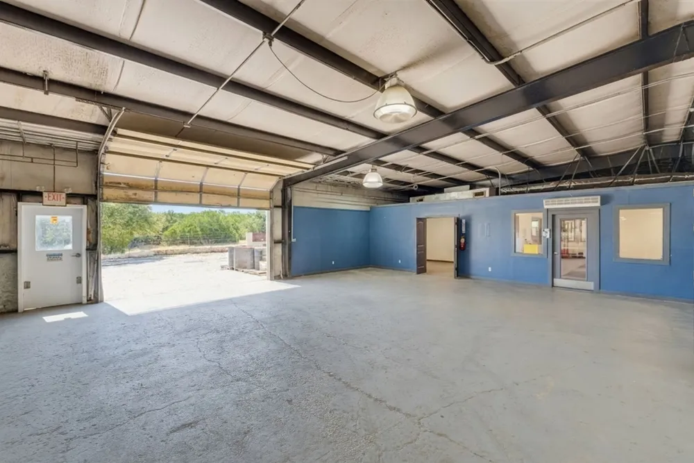 20300 FM 963 Lampasas, TX 76550