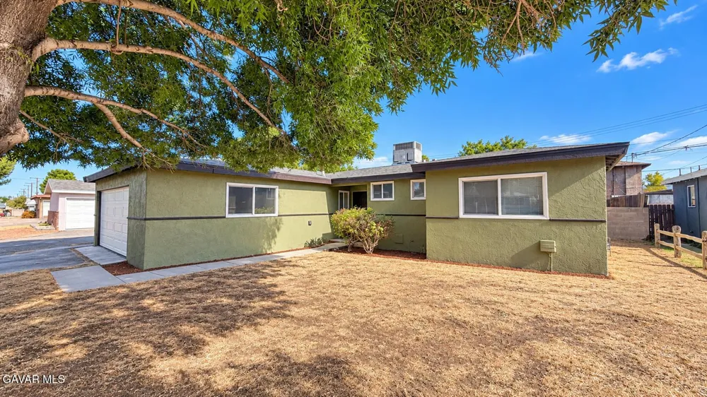 521 E Lingard Street Lancaster, CA 93535