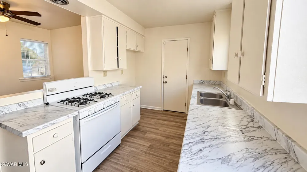 521 E Lingard Street Lancaster, CA 93535