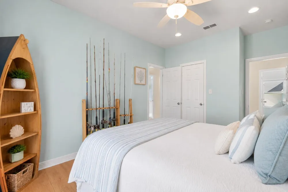 314 Windward Way Tiki Island, TX 77554