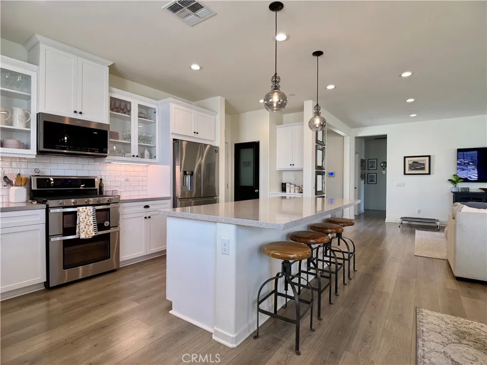 34471 Silky Dogwood Winchester, CA 92596