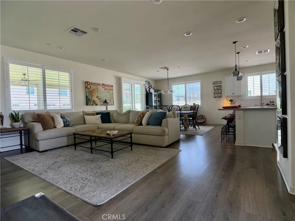34471 Silky Dogwood Winchester, CA 92596