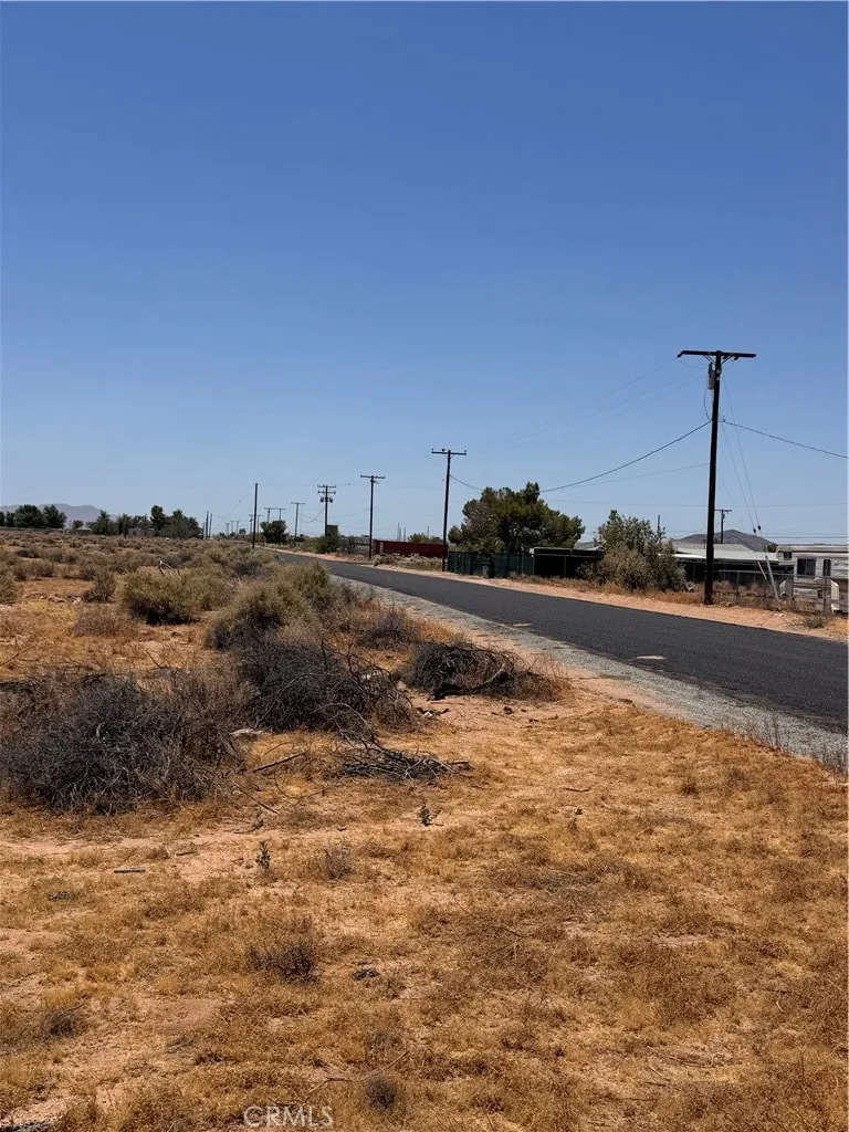 Park Avenue Hinkley, CA 92347