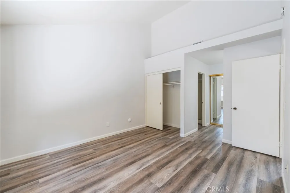 970 S Laurelwood Anaheim, CA 92806