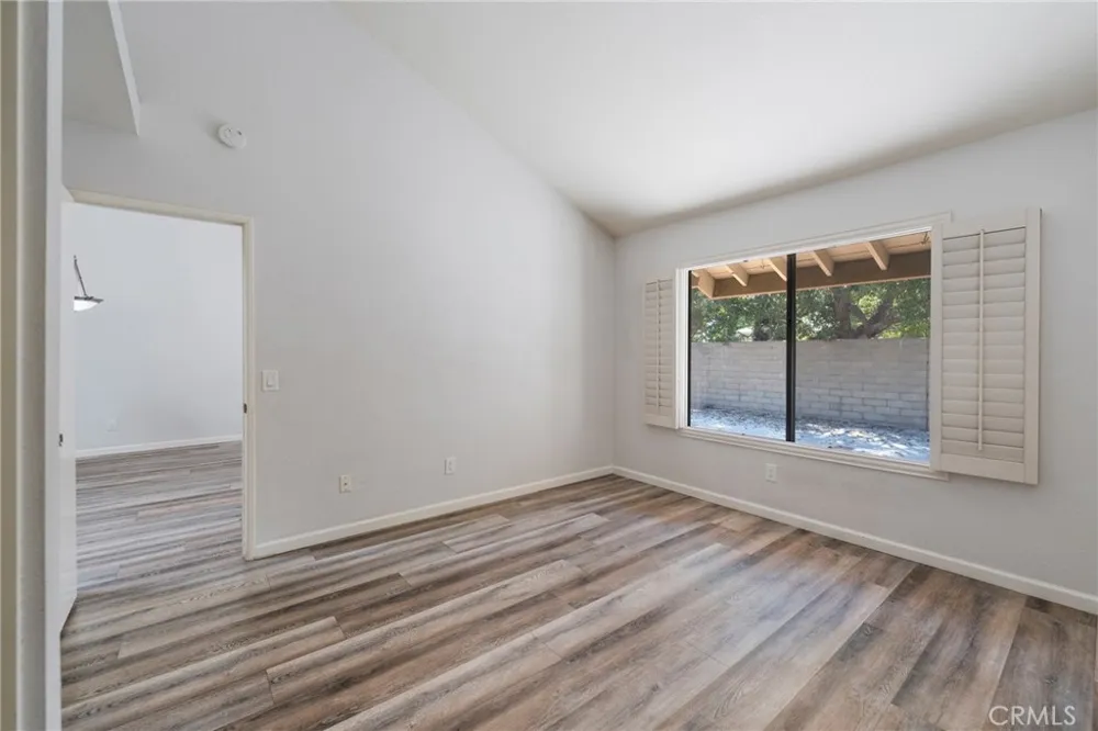 970 S Laurelwood Anaheim, CA 92806