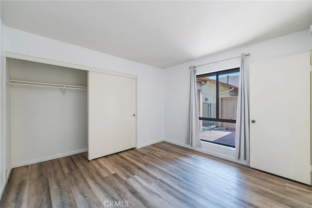 970 S Laurelwood Anaheim, CA 92806