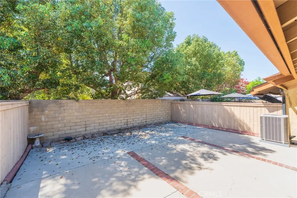 970 S Laurelwood Anaheim, CA 92806