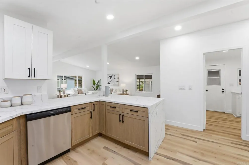 8975 Lawrence Welk Drive #446 Escondido, CA 92026