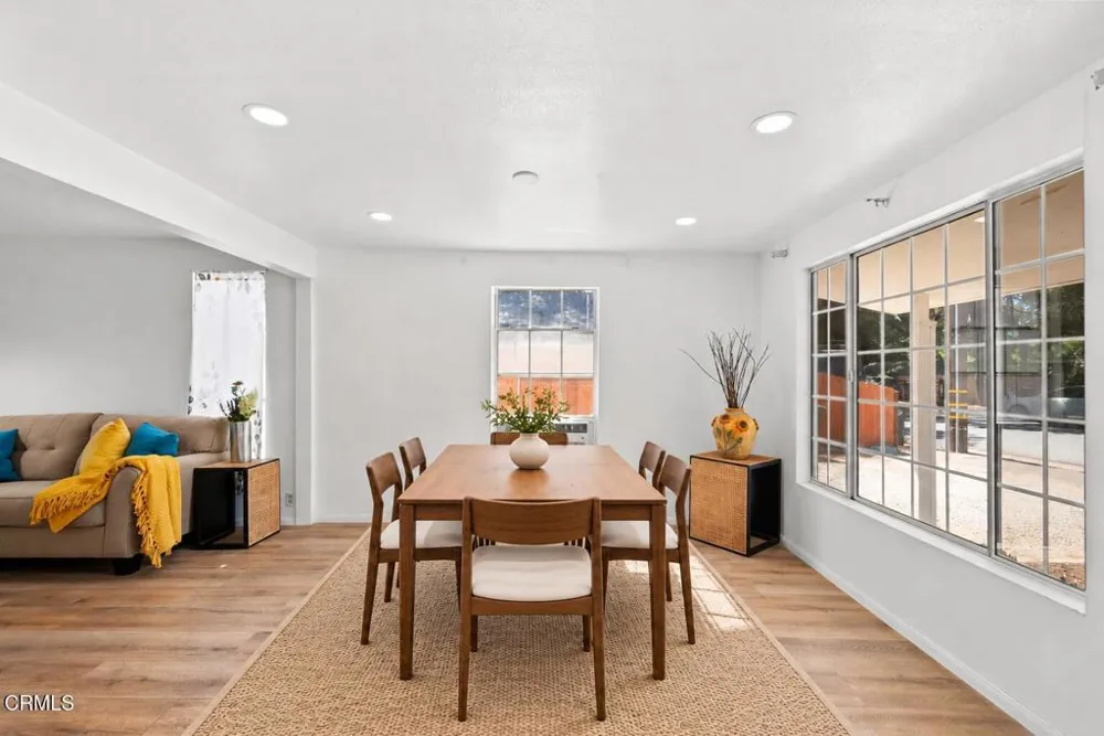 124 S Padre Juan Avenue Ojai, CA 93023