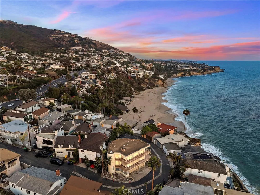 31876 Circle Laguna Beach, CA 92651